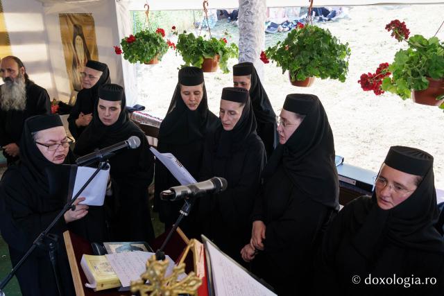 Sfântul Ioan Iacob, cinstit la el acasă: „Să urmăm pilda vieții lui și să o facem vie în viața noastră”
