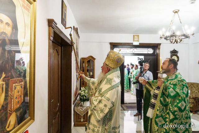 Sfântul Ioan Iacob, cinstit la el acasă: „Să urmăm pilda vieții lui și să o facem vie în viața noastră”