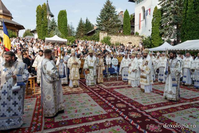 Hram Mănăstirea Sihăstria 7 august 2026