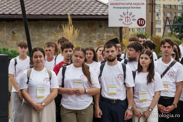 Sute de tineri s-au adunat la Piatra Neamț, la ITOM 2026: „Prin prezența voastră aici arătați că în această țară nu totul este pierdut”