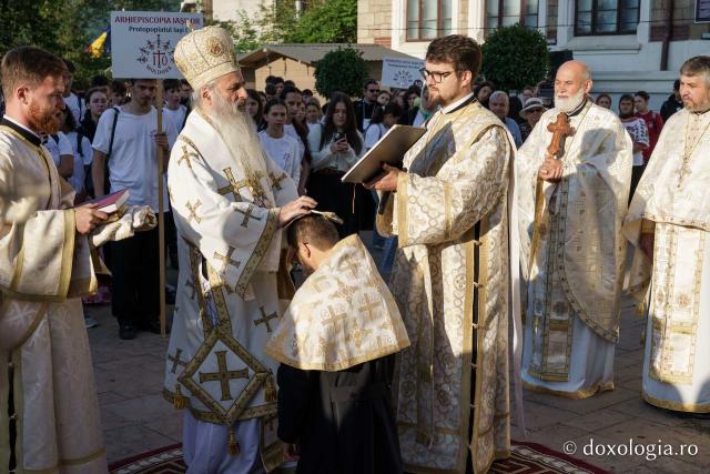 Sfânta Liturghie ITOM 2026 Piatra Neamț IPS Teofan