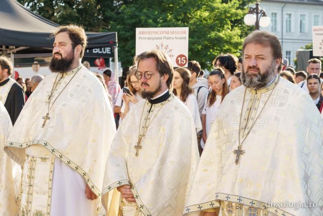 Sfânta Liturghie ITOM 2026 Piatra Neamț IPS Teofan