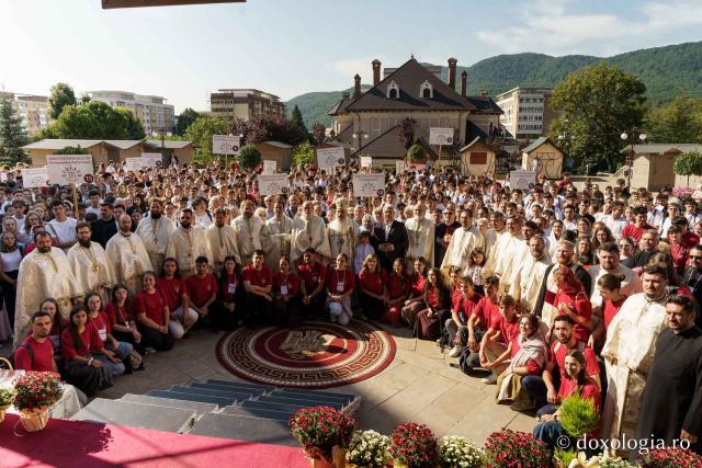 Sfânta Liturghie ITOM 2026 Piatra Neamț IPS Teofan