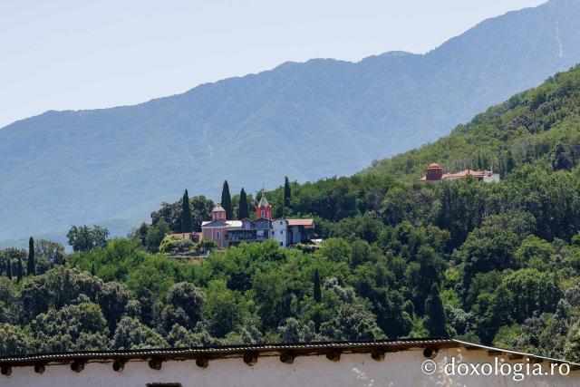 Chilia „Cinstita Cruce” – Provata, Athos