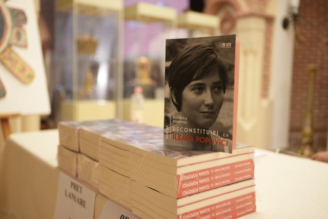 Cartea „Reconstituiri cu Ileana Popovici” de Radmila Popovici
