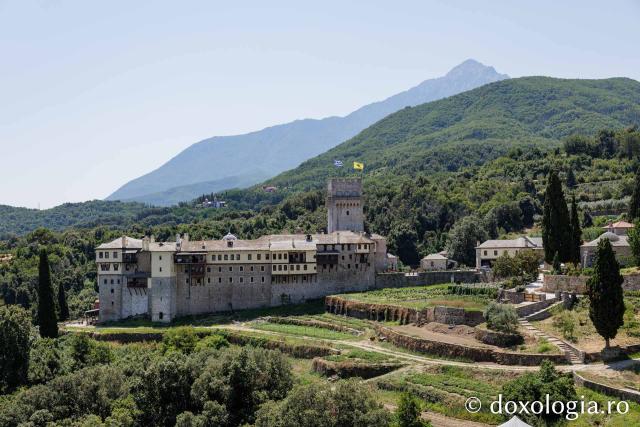 Chilia „Cinstita Cruce” – Provata, Athos