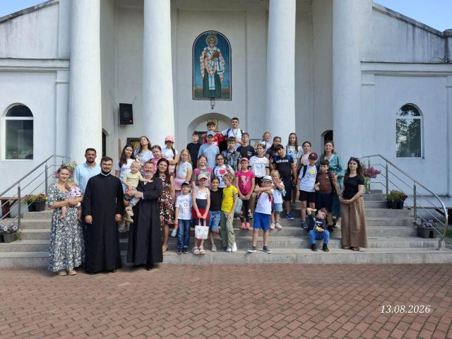 Școala de vară „Maica Domnului, ocrotitoarea copiilor”, ediția a III-a, la Dorohoi