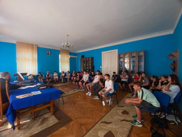 Școala de vară „Maica Domnului, ocrotitoarea copiilor”, ediția a III-a, la Dorohoi