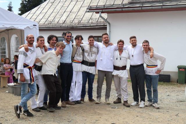 Tabăra Națională „Părintele Teofil Părăian” 2026 – un loc al formării, al comuniunii și al pregătirii pentru viața de familie