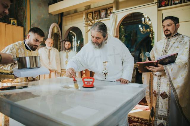Biserica Parohiei Negrești I, sfințită după lucrări de restaurare și înfrumusețare