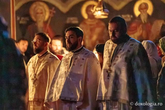 Distincția „Crucea Sfântului Mitropolit Dosoftei pentru mireni”, oferită inspectorului de Religie din Iași