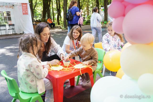 Bucurie și comuniune în familie la cea de-a VI-a ediție a Festivalului familiei