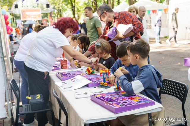 Bucurie și comuniune în familie la cea de-a VI-a ediție a Festivalului familiei