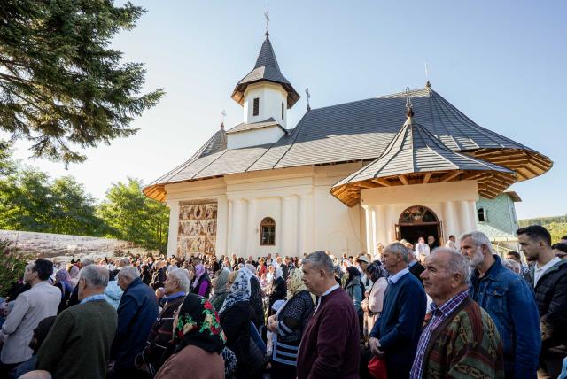 Sfântul Cuvios Onufrie de la Vorona, cinstit de sute de botoșăneni