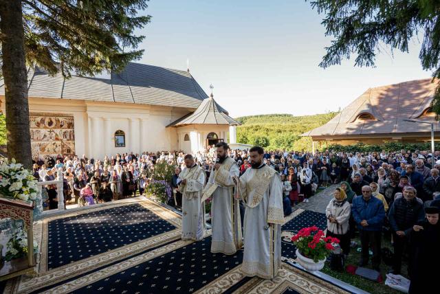 Sfântul Cuvios Onufrie de la Vorona, cinstit de sute de botoșăneni