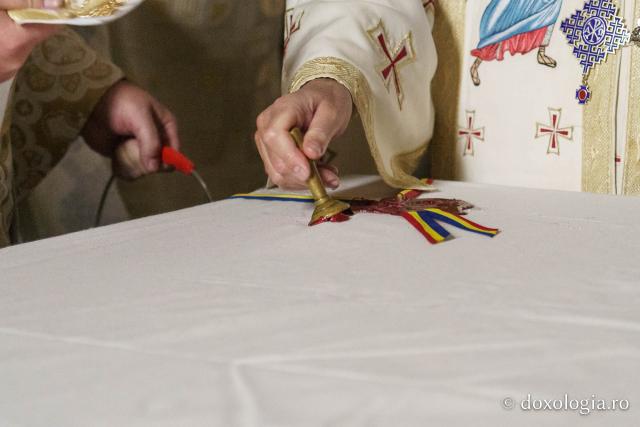 Bucurie duhovnicească la Straja: Biserica „Sfânta Treime” a fost sfințită