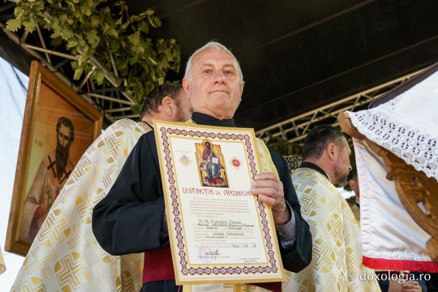„În biserici învățăm cum să-L iubim pe Dumnezeu, cum să ne iubim unii pe alții”