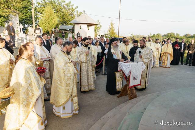 „În biserici învățăm cum să-L iubim pe Dumnezeu, cum să ne iubim unii pe alții”