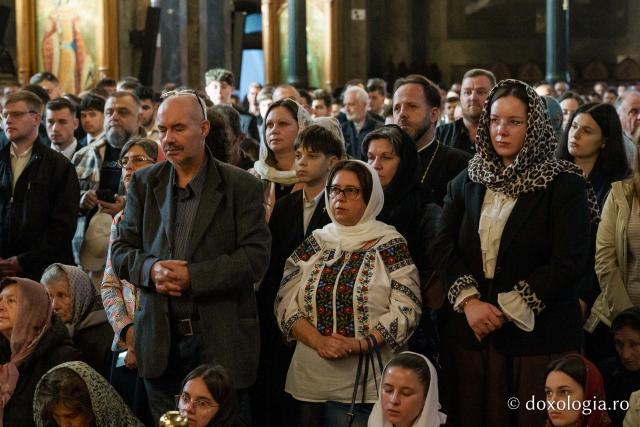 Rugăciune și binecuvântare pentru studenți și profesori, la începutul noului an universitar, la Facultatea de Teologie Ortodoxă din Iași