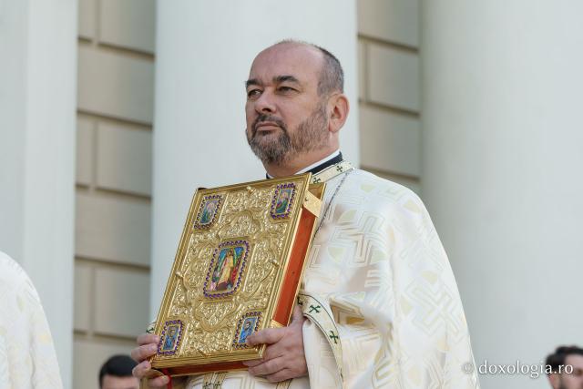Rugăciune și binecuvântare pentru studenți și profesori, la începutul noului an universitar, la Facultatea de Teologie Ortodoxă din Iași