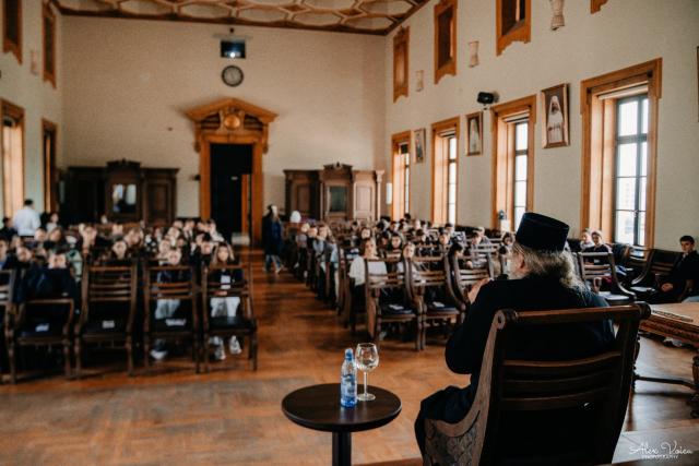 A doua ediție a Întâlnirii Copiilor de Preot: dialog, comuniune și descoperirea darurilor personale