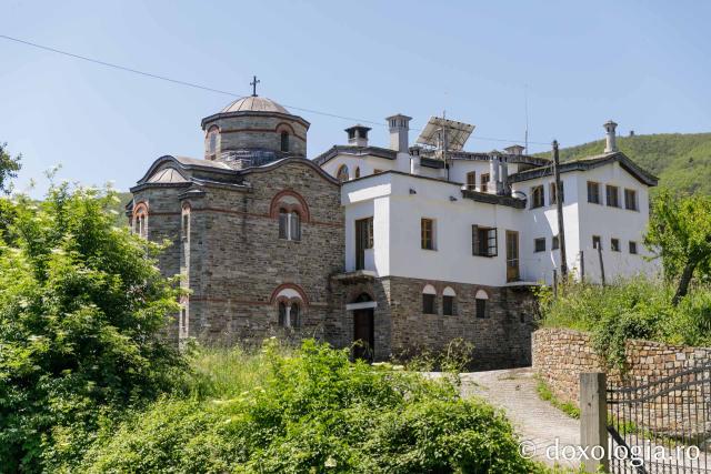 Conacul mănăstirii Dionisiu din Kareia, Athos