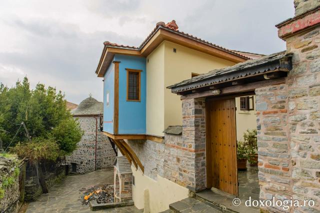 Chilia „Sfinții Arhangheli” Averkeon – Kareia, Athos