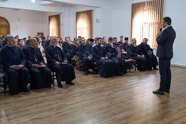 Consfătuirea profesorilor de Religie din Botoșani – bucurie, comuniune și împreună-lucrare