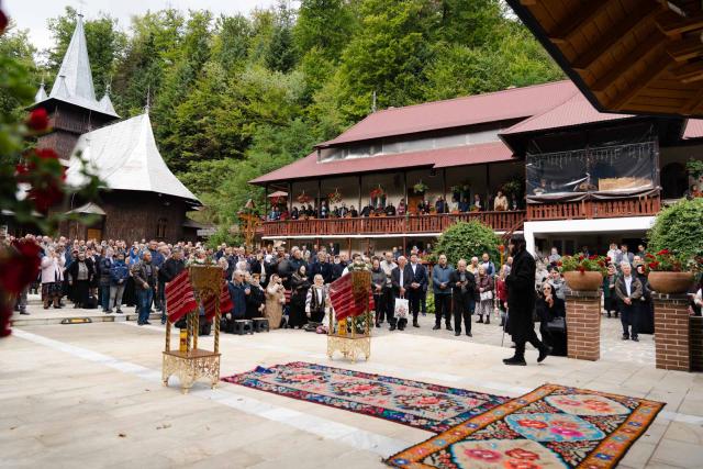 Hramul Mănăstirii „Înălțarea Sfintei Cruci” din Brusturi, marcat prin rugăciune și cinstirea eroilor