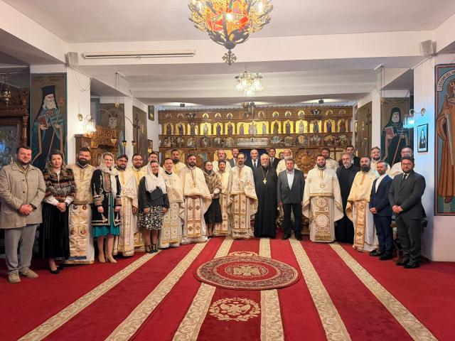 Promoția 2001-2006 a Seminarului Teologic din Piatra Neamț s-a reunit la 20 de ani de la absolvire