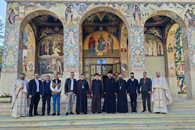 Revedere după 20 de ani pentru absolvenții Seminarului Teologic de la Mănăstirea Neamț