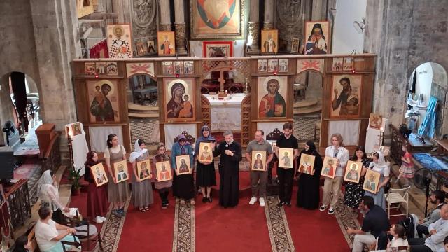 S-a încheiat cea de-a treia ediție a taberei de pictură „Sfinți ai Franței primelor veacuri creștine”