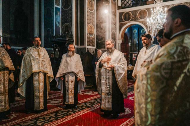 „Iubi-Te-voi, Doamne!” – o seară dedicată amintirii Părintelui Profesor Constantin Muha, la Dorohoi