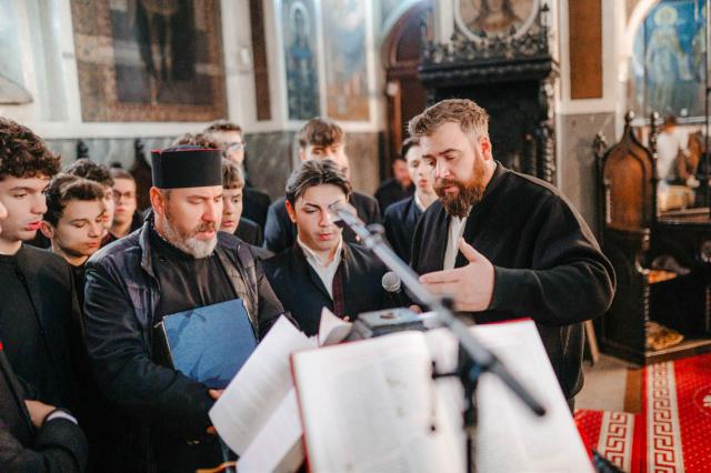 „Iubi-Te-voi, Doamne!” – o seară dedicată amintirii Părintelui Profesor Constantin Muha, la Dorohoi