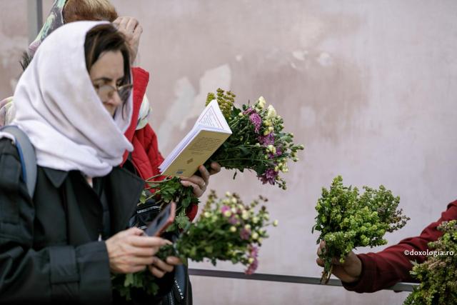 pelerini la Hramul Sfintei Parascheva