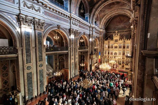 PS Visarion, în a patra zi de hram la Iași: „Să ne pregătim sufletele prin credință puternică, prin iubire și prin rugăciune fierbinte”