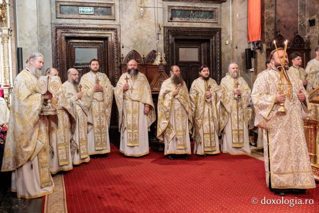 PS Visarion, în a patra zi de hram la Iași: „Să ne pregătim sufletele prin credință puternică, prin iubire și prin rugăciune fierbinte”