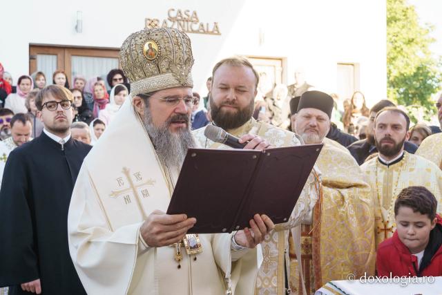 Biserica Parohiei Agafton a fost sfințită de doi ierarhi
