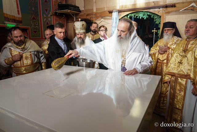 Biserica Parohiei Agafton a fost sfințită de doi ierarhi