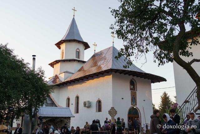 Biserica Parohiei Agafton a fost sfințită de doi ierarhi