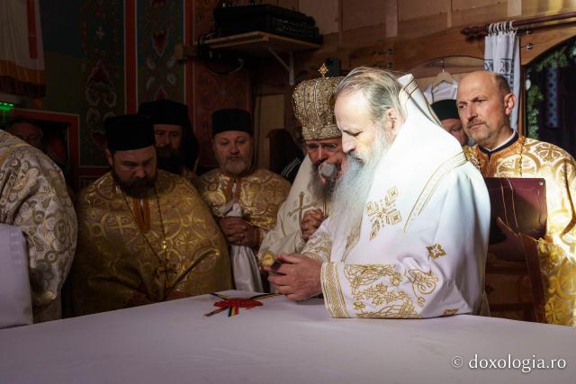 Biserica Parohiei Agafton a fost sfințită de doi ierarhi