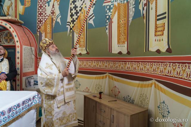 Biserica Parohiei Agafton a fost sfințită de doi ierarhi