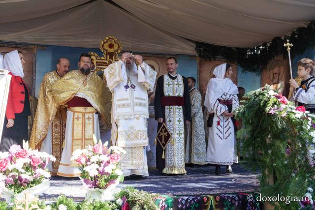 Biserica Parohiei Agafton a fost sfințită de doi ierarhi
