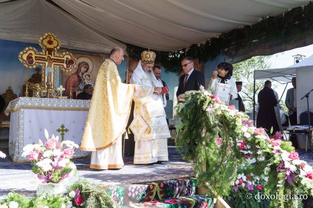 Biserica Parohiei Agafton a fost sfințită de doi ierarhi