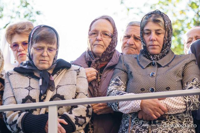 Un nou paraclis închinat Sfinților Cuvioși Paisie și Cleopa de la Sihăstria, sfințit la Dorohoi