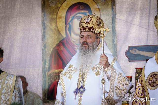 Biserica „Buna Vestire” din Cercu-Bârnova a primit veșmântul sfințirii