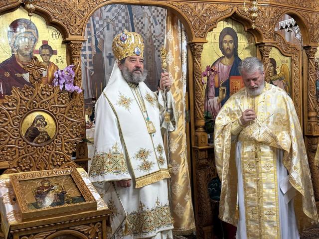 Slujbă arhierească la Parohia „Înălțarea Domnului” din Iași