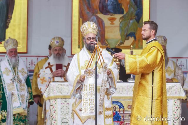 „Sfânta Parascheva este mândria tuturor ortodocșilor” – IPS Dimitrios