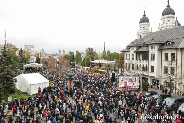 Sfânta Liturghie în cinstea Sfintei Parascheva și a Sfântului Cuvios Paisie de la Sihăstria, 2026
