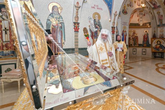 Racla Sfântului Constantin Sârbu a fost binecuvântată de Preafericitul Părinte Patriarh Daniel